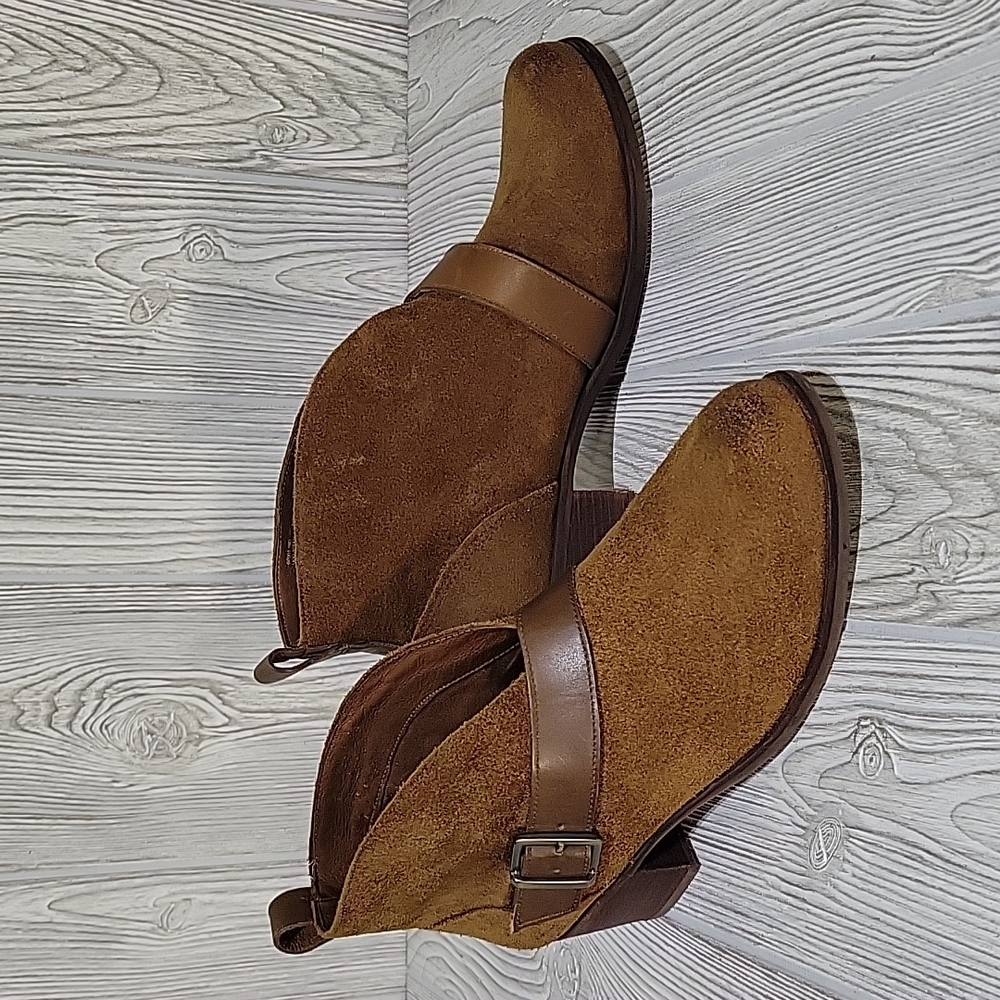 UGG Wright Belted Deep Vee Suede Leather Ankle Boots, Women's 10, NWOT